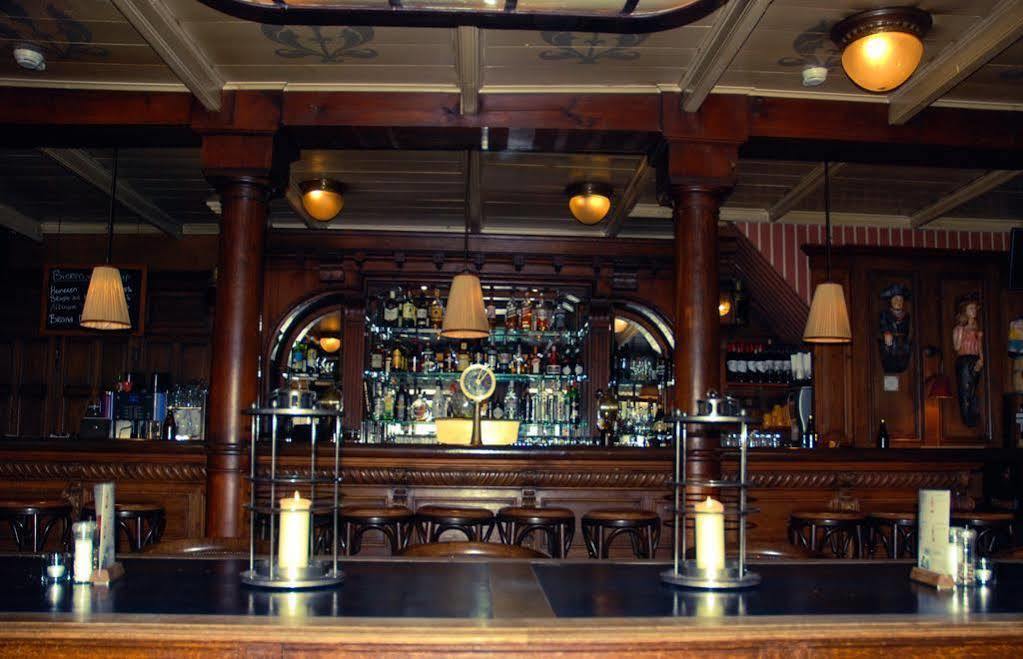 Westcord Hotel De Wadden フリーラント エクステリア 写真